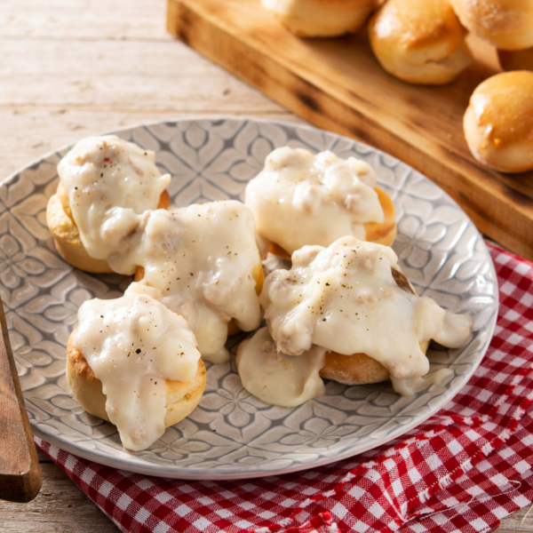 Flaky Biscuits w/ Creamy White Sauce